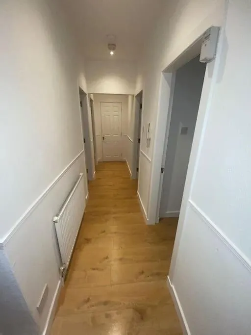 Steps Away From All The Action Edinburgh Apartment